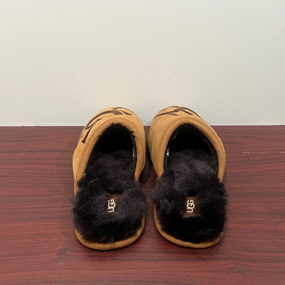 Ugg, Scuff logo Slipper, 1101324, Brown - Picture 4 of 11